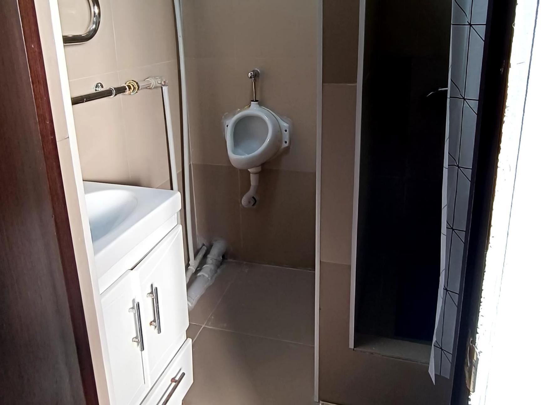 Hostel Joy Atyraū Zewnętrze zdjęcie