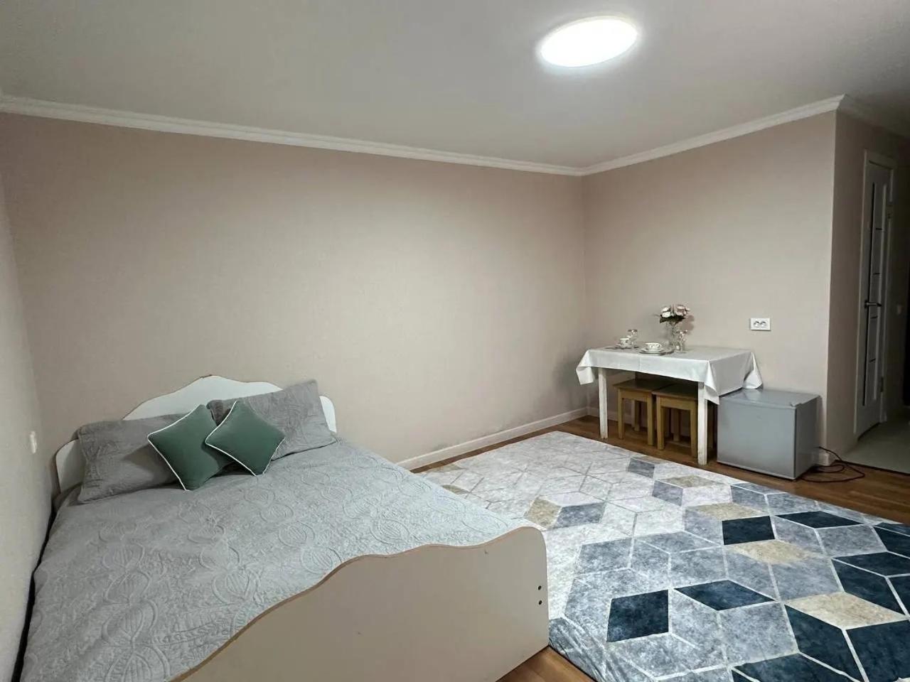 Hostel Joy Atyraū Zewnętrze zdjęcie